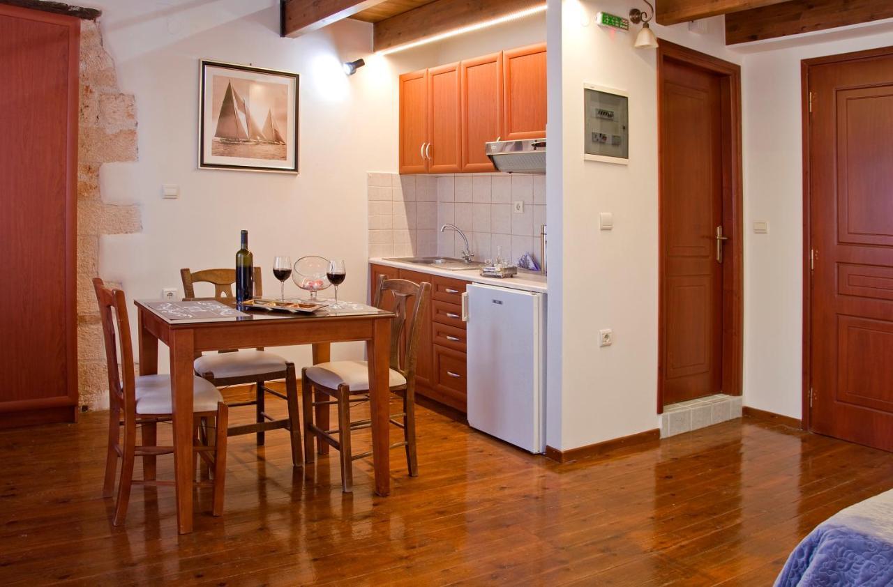 Casa Del Mar Appartement Chania  Buitenkant foto